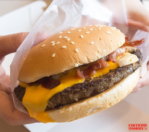 Jollibee's Cheesy Bacon Mushroom Champ