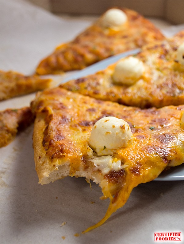 Pizza Hut Cheesy 7 - really cheesy and yummy!