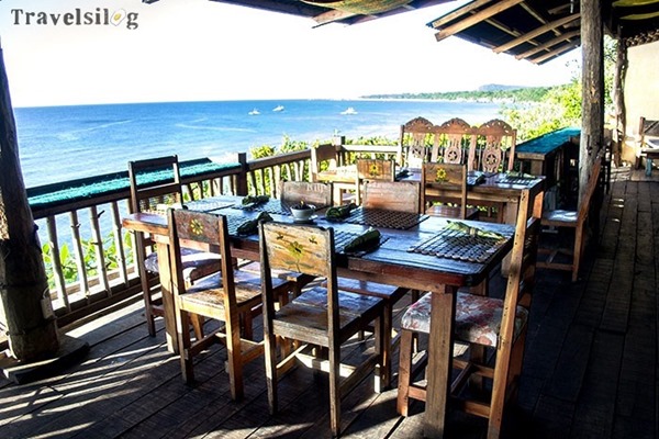 Imagine having lunch with this beautiful view