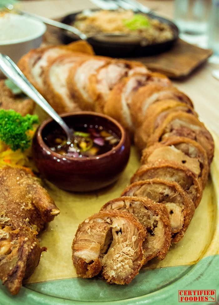 Serye's Boneless Crispy Pata