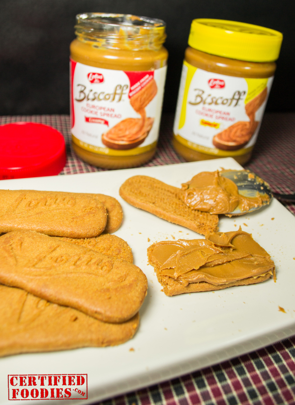 Spread cookie butter on your Speculoos cookies