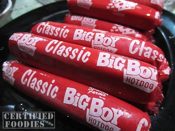 Closer look at Robina Farms' Big Boy Classic Hotdogs - CertifiedFoodies.com