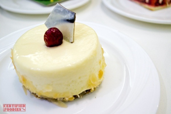 The Cake Club's Baked Cheesecake