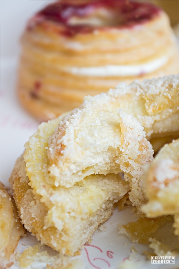 Le Coeur de France Parmesan Cheese croughnut Le Coeur de France Parmesan Cheese croughnut