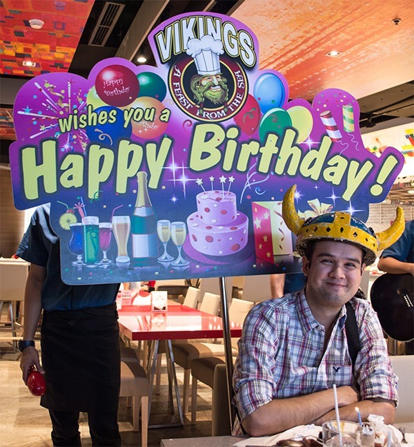 Birthday celebrants get to eat for free at Vikings buffet SM Megamall