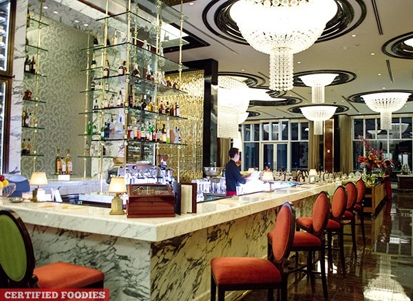 Bar at Finestra Italian Restaurant in Solaire Resort and Casino