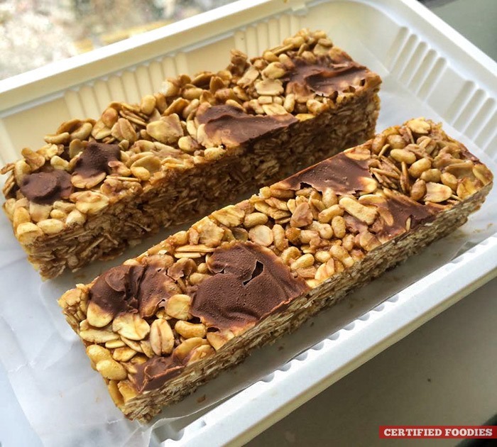 High-protein granola bars from Healthy Foodie Manila