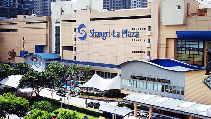 Shangrai-La Plaza Mall in Mandaluyong City Philippines