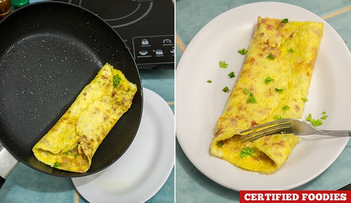 Cooking the perfect omelet with Lock & Lock Hard & Light Black & Silver non-stick pan