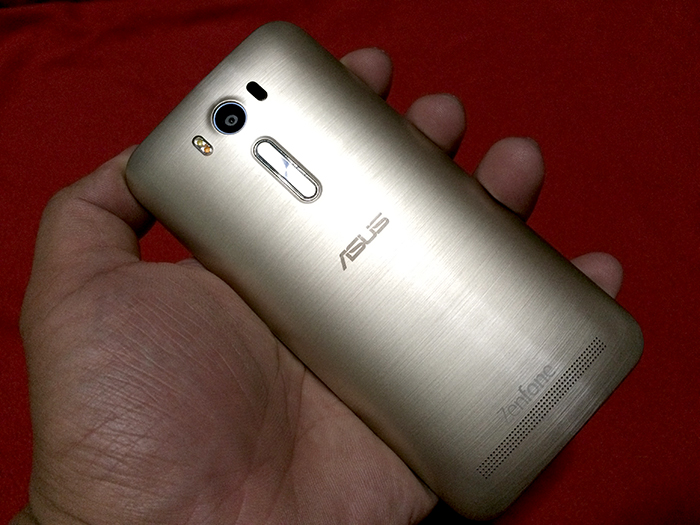 ASUS ZenFone 2 Laser Review - Design and Grip