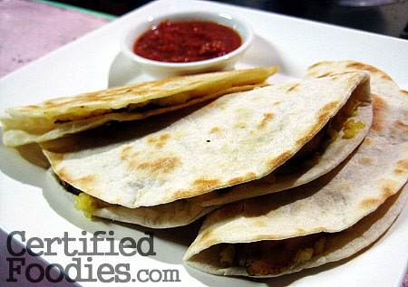 Very Easy Homemade Quesadilla with Salsa Recipe