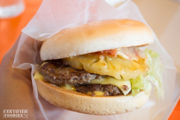 Jollibee Amazing Aloha Burger