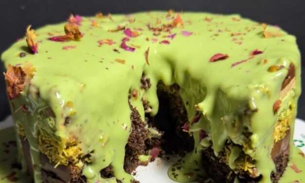 Dubai-Inspired Pistachio Crunch Cake from Conti’s – Worth the Hype?